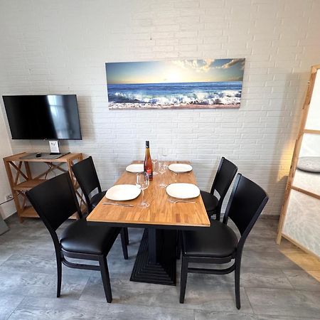 Landhaus Nordsee-Peerhuus Friedrichskoog Buitenkant foto