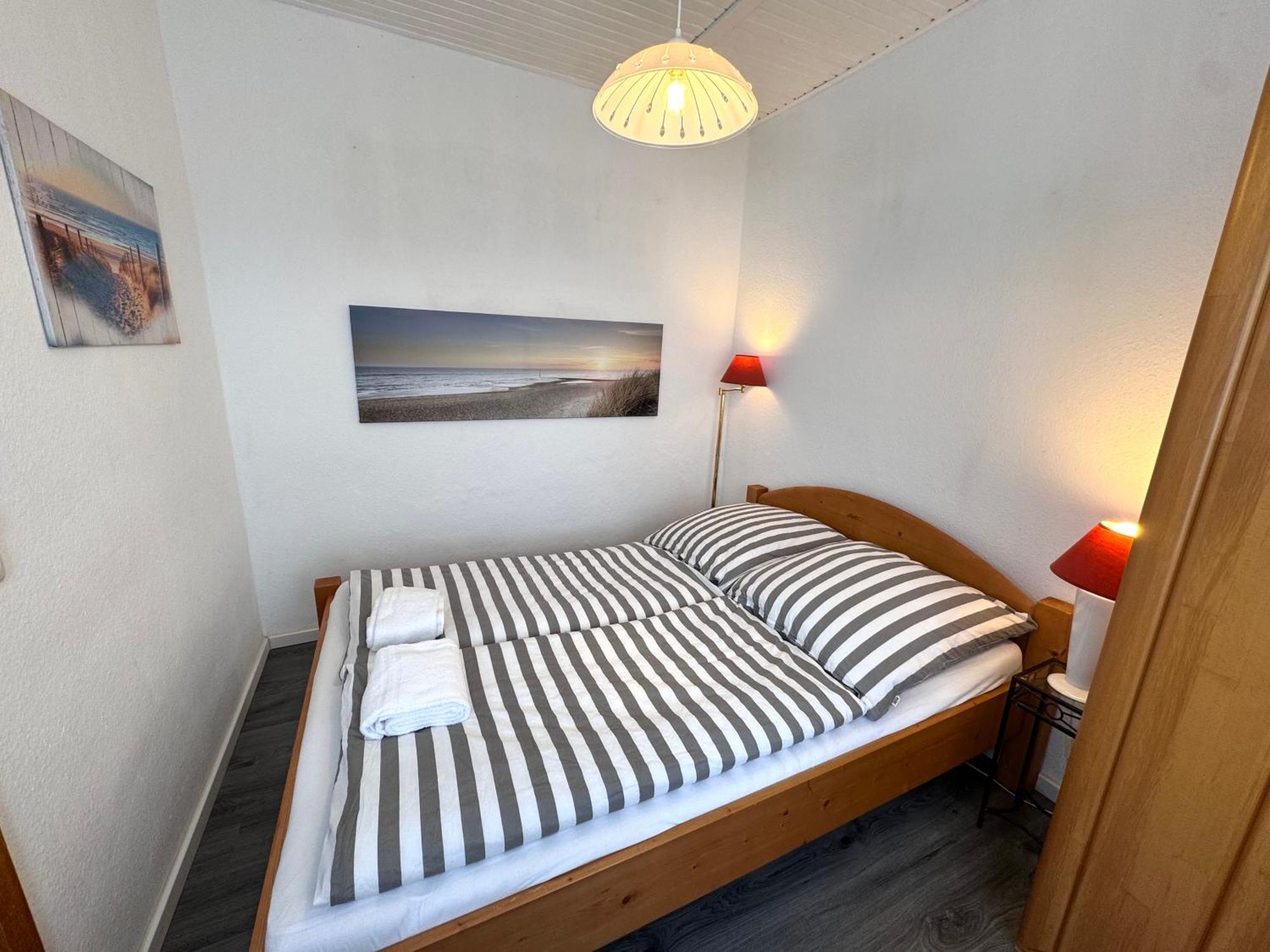 Landhaus Nordsee-Peerhuus Friedrichskoog Buitenkant foto
